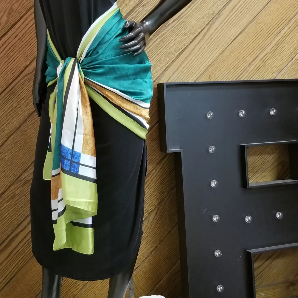 Transitional Black Maxi Dress with Side Slits - Picture 14 of 16